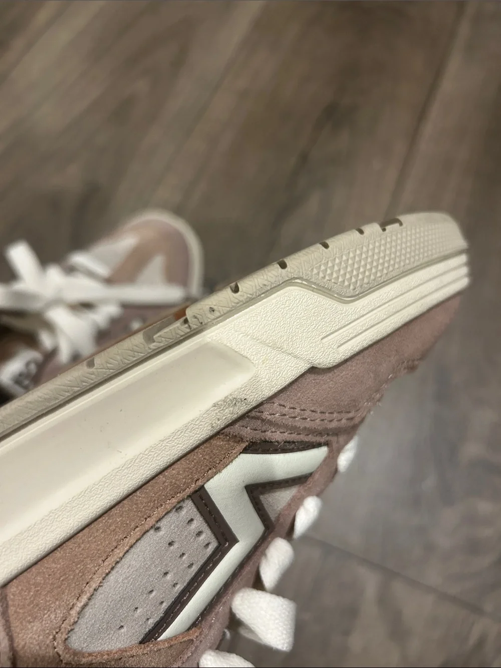 Vans upland shoes in the deep taupe colorway!